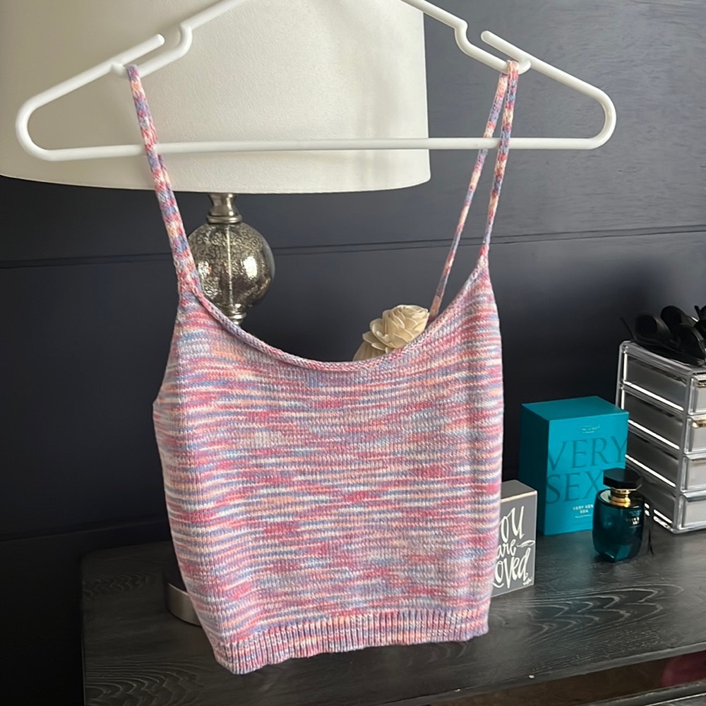 Forever 21 Sweater Tank Size: Small